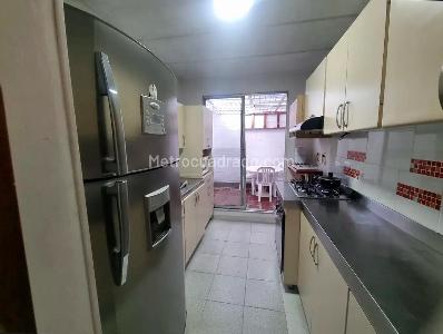 Casa de 3 alcobas en venta en Belen, Medellín, 100 m² · foto 5 de 13