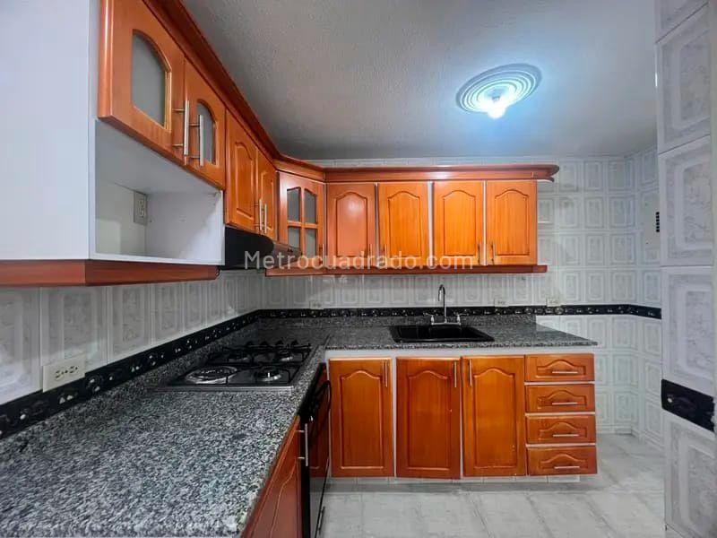 Apartamento Amplio de 3 Alcobas con 2 Baños en Belen - 3