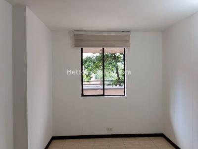 Apartamento de 2 alcobas en venta en Belen, Medellín, 90 m² · foto 11 de 16