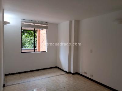 Apartamento de 2 alcobas en venta en Belen, Medellín, 90 m² · foto 12 de 16