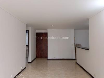 Apartamento de 2 alcobas en venta en Belen, Medellín, 90 m² · foto 3 de 16
