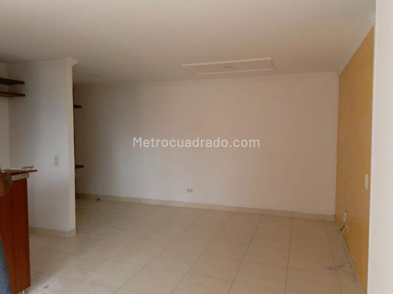 3BR Apartment in Gated Community - 3