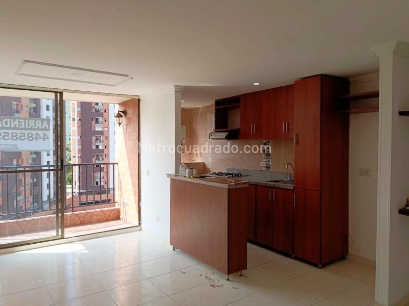 3BR Apartment in Gated Community - 4