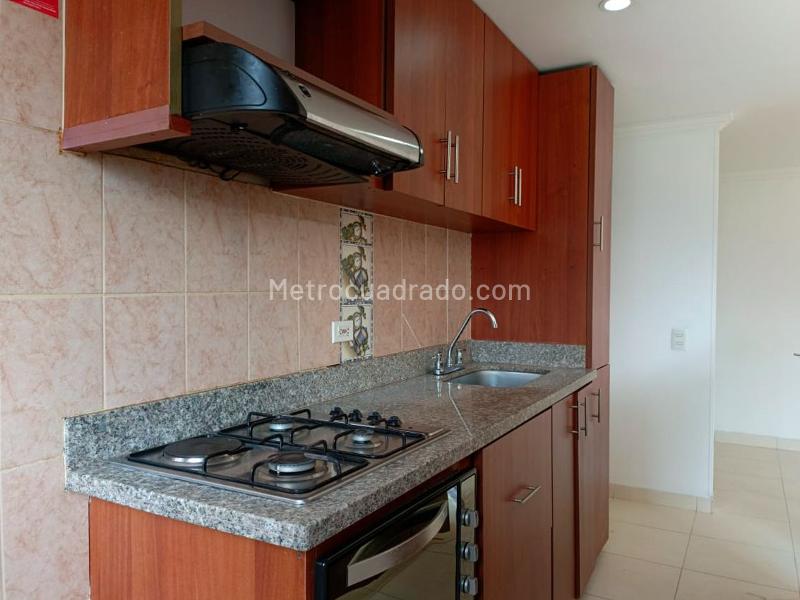 3BR Apartment in Gated Community - 6