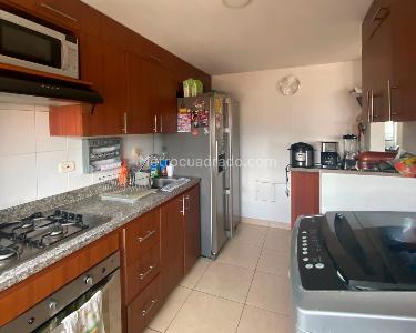 Apartamento en venta en Belen, Medellín · foto 7 de 15