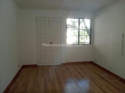 Apartamento de 3 alcobas en venta en Laureles, Medellín, 115 m² · foto 11 de 20