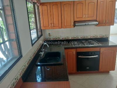 Apartamento de 3 alcobas en venta en Laureles, Medellín, 115 m² · foto 6 de 20