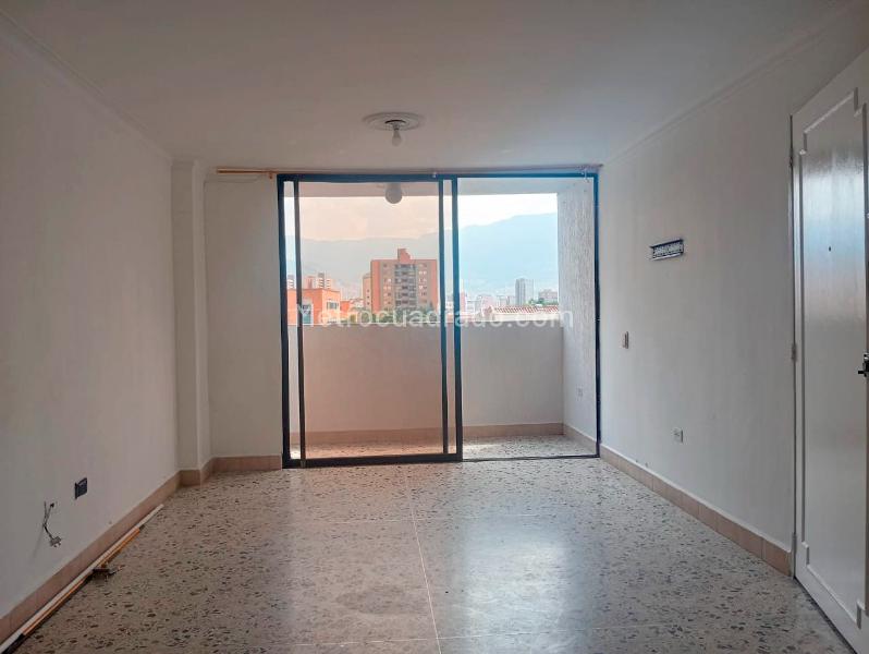 Spacious 3BR Apartment in Laureles - 2