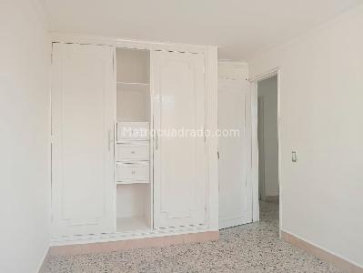 Apartamento en venta en Laureles, Medellín · foto 14 de 19