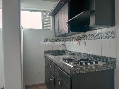 Apartamento en arriendo en Laureles, Medellín · foto 6 de 17