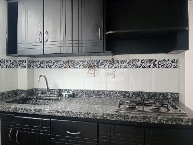 Apartamento en arriendo en Laureles, Medellín · foto 8 de 17