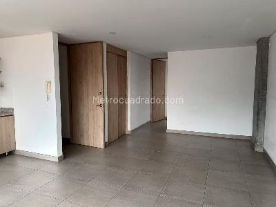 Apartamento de 1 alcoba en arriendo en Belen, Medellín, 62 m² · foto 4 de 11