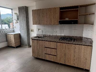 Apartamento de 1 alcoba en arriendo en Belen, Medellín, 62 m² · foto 6 de 11