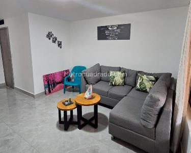 Casa de 4 alcobas en venta en Belen, Medellín, 150 m² · foto 3 de 18