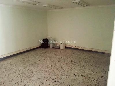 Casa de 5 alcobas en venta en Laureles, Medellín, 400 m² · foto 12 de 17