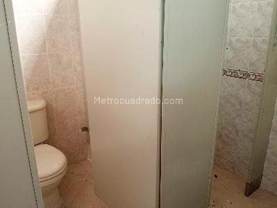 Casa de 5 alcobas en venta en Laureles, Medellín, 400 m² · foto 16 de 17
