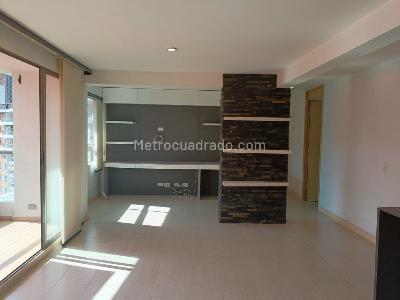 Apartamento en venta en Laureles, Medellín · foto 5 de 18