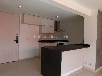 Apartamento en venta en Laureles, Medellín · foto 6 de 18