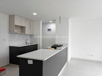 Apartamento en venta en Itagui, Itagüí · foto 7 de 17