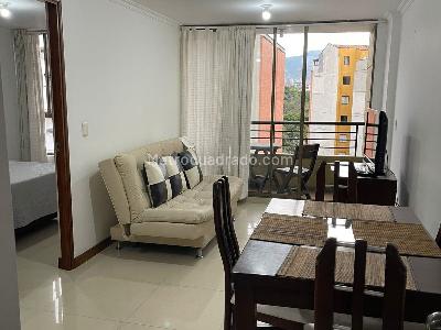 Apartamento de 1 alcoba en arriendo en Laureles, Medellín, 40 m² · foto 3 de 13