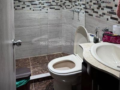 Apartamento en venta en Laureles, Medellín · foto 13 de 16