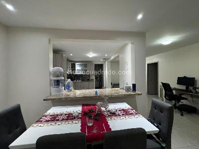 Apartamento en venta en Laureles, Medellín · foto 4 de 16