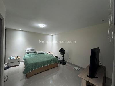 Apartamento en venta en Laureles, Medellín · foto 7 de 16