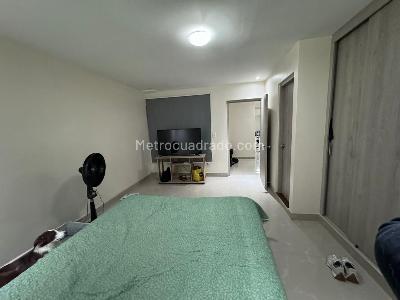 Apartamento en venta en Laureles, Medellín · foto 8 de 16