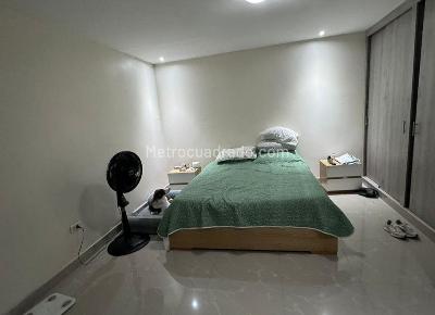Apartamento en venta en Laureles, Medellín · foto 9 de 16