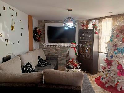 Casa de 4 alcobas en venta en Belen La Palma, Medellín, 176 m² · foto 2 de 17