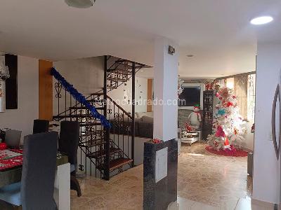 Casa de 4 alcobas en venta en Belen La Palma, Medellín, 176 m² · foto 3 de 17