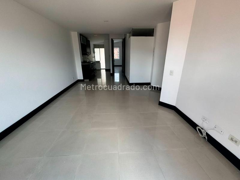 Apartamento de 1 Alcoba con Balcón en Laureles - 2