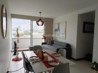 Apartamento de 3 alcobas en arriendo en Belen, Medellín, 61 m² · foto 2 de 18