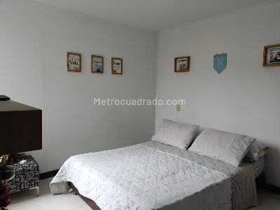 Apartamento de 3 alcobas en arriendo en Belen, Medellín, 61 m² · foto 8 de 18