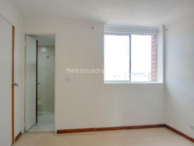 Apartamento en venta en Laureles, Medellín · foto 13 de 18