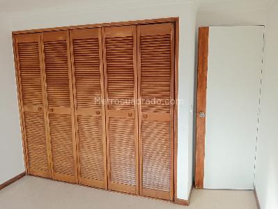 Apartamento en venta en Laureles, Medellín · foto 7 de 18