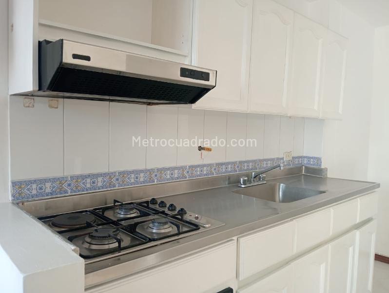 Cozy 2BR Apartment in Laureles - 4