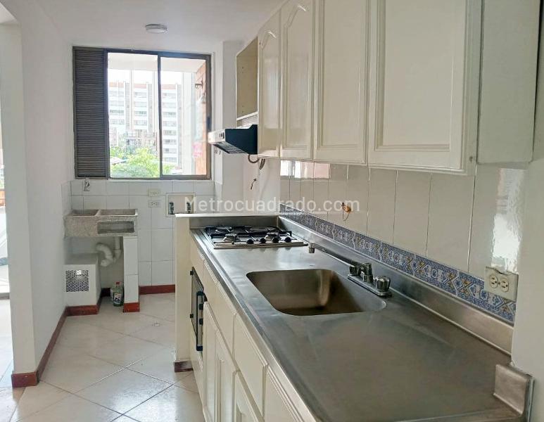 Cozy 2BR Apartment in Laureles - 5