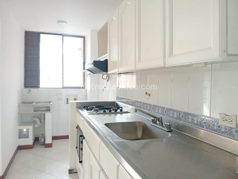 Cozy 2BR Apartment in Laureles - 6