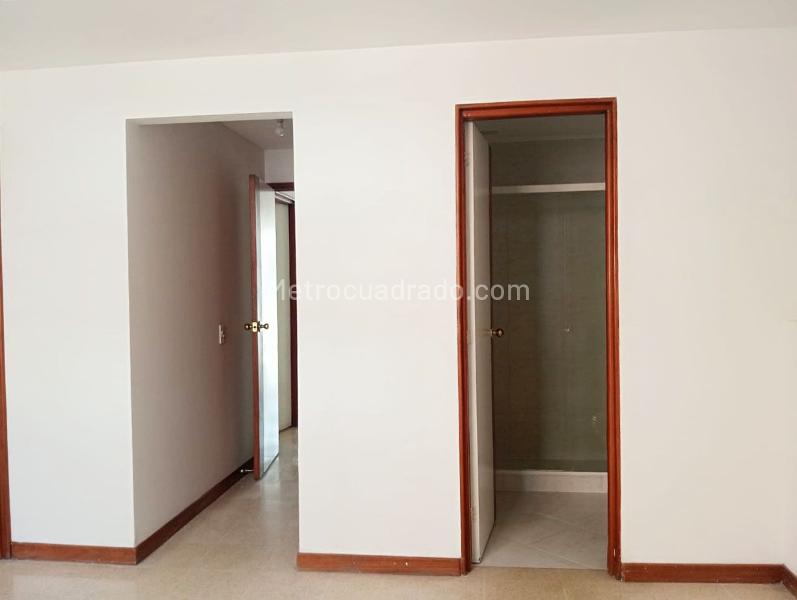 Cozy 2BR Apartment in Laureles - 8