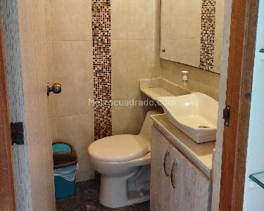Casa de 3 alcobas en venta en Belen, Medellín, 150 m² · foto 9 de 11