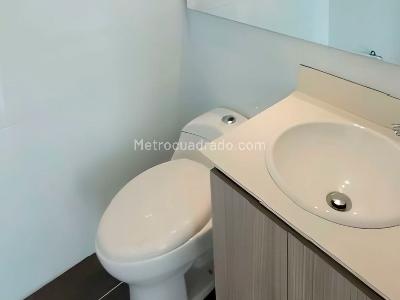 Apartamento de 3 alcobas en arriendo en Belen, Medellín, 100 m² · foto 12 de 13