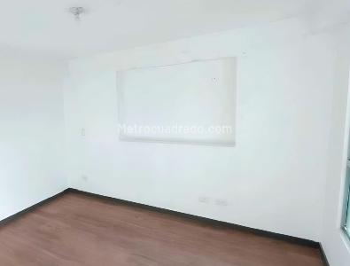Apartamento de 3 alcobas en arriendo en Belen, Medellín, 100 m² · foto 8 de 13