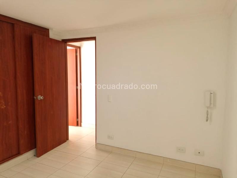 3BR Apartment for Rent in Gated Unit in Belún - 9