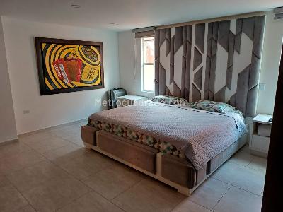 Apartamento de 3 alcobas en venta en Belen, Medellín, 140 m² · foto 5 de 14