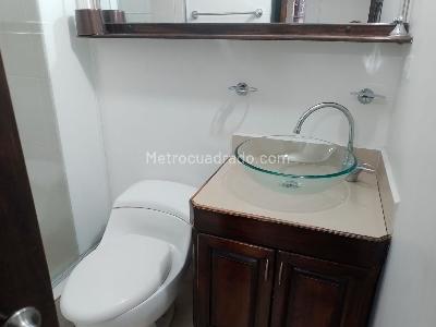 Apartamento en venta en Laureles, Medellín · foto 15 de 19