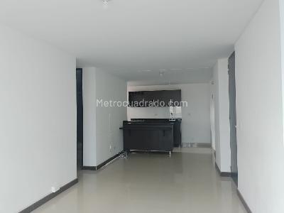 Apartamento de 3 alcobas en arriendo en Laureles, Medellín, 78 m² · foto 2 de 18