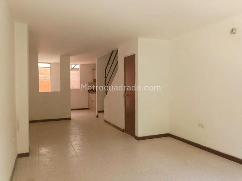 Casa de 3 Alcobas con Piscina en Belén - 2