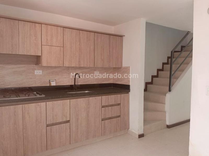 Casa de 3 Alcobas con Piscina en Belén - 4