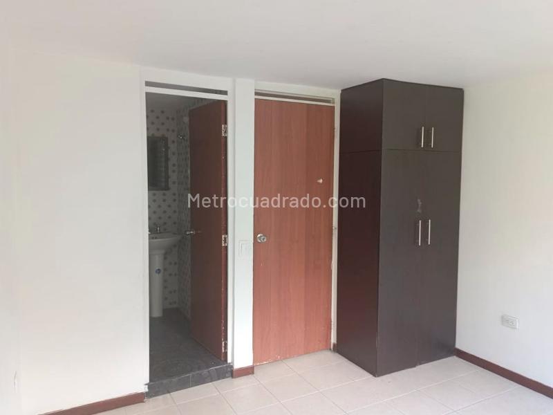 Casa de 3 Alcobas con Piscina en Belén - 8